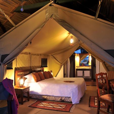 Sweetwaters Serena Camp Наньюкі Екстер'єр фото